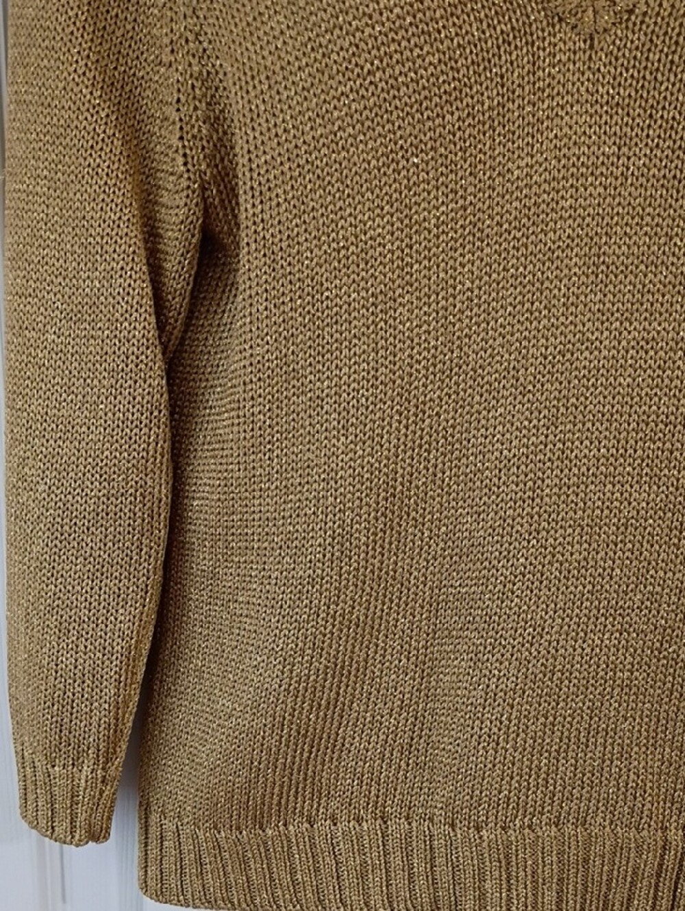 Lauren Ralph Lauren Petite L Metallic Gold V-Neck Sweater - Picture 2 of 5